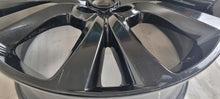 Laden Sie das Bild in den Galerie-Viewer, 1x Alufelge 18 Zoll 7.0" 5x114.3 45ET Glanz Schwarz 9965787080 Mazda Cx-30 FEL6377819644wk