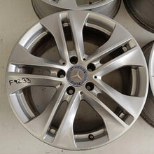 Laden Sie das Bild in den Galerie-Viewer, 4x Alufelge 17 Zoll 8.0" 5x112 48ET Glanz Grau A2124010902 Mercedes-Benz W212 FEL7877470153tn