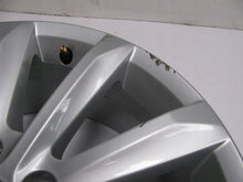 Laden Sie das Bild in den Galerie-Viewer, 1x Alufelge 17 Zoll 6.5" 5x112 41ET Glanz Silber 3G0601025C VW Passat B8 FEL1656108309wz