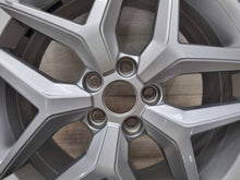 Load image into Gallery viewer, 1x Alufelge 17 Zoll 7.0" 5x100 51ET Glanz Silber 6F0601025C Cupra Ibiza I V FEL7037127078ev