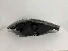 Laden Sie das Bild in den Galerie-Viewer, Frontscheinwerfer Toyota Yaris 0D-197 0D-198 0D-199 0D-200 III0D-197 LED Rechts SCH8453732592yv