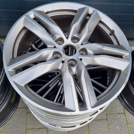 1x Alufelge 18 Zoll 7.5
