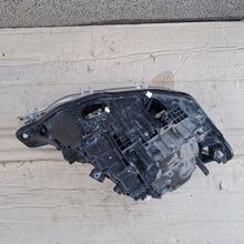 Laden Sie das Bild in den Galerie-Viewer, Frontscheinwerfer BMW 3 F30 F31 7471305-01 Links Scheinwerfer Headlight SCH3427576422oo