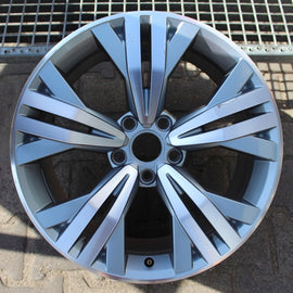 1x Alufelge 18 Zoll 8.0