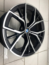 Load image into Gallery viewer, 1x Alufelge 19 Zoll 8.0" 5x112 30ET Glanz 8747234 BMW 5 G31 G30 Rim Wheel FEL4479206443mg