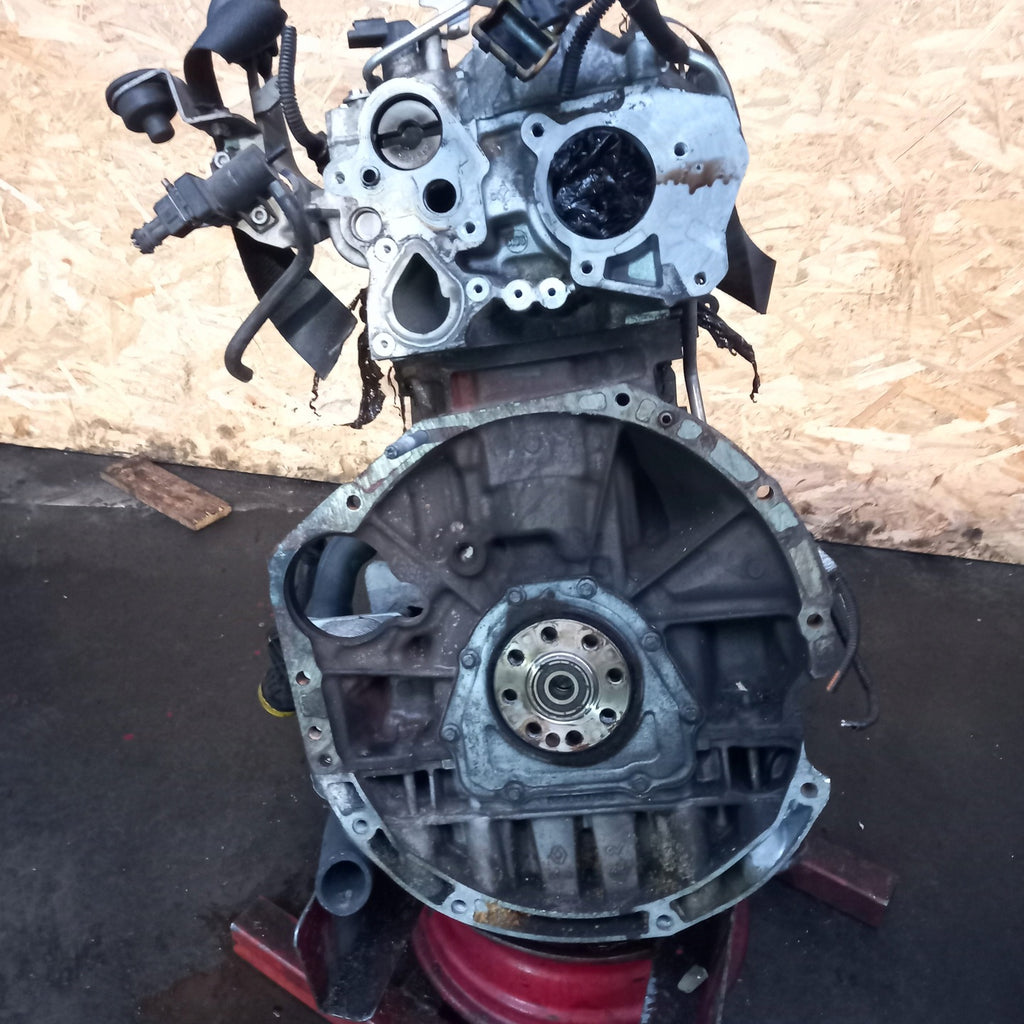 Motor Renault Scenic M9RA700 2.0 DCI 150PS 110kW 2003 Diesel Engine Unkomplett