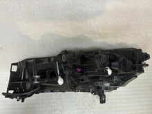 Laden Sie das Bild in den Galerie-Viewer, Frontscheinwerfer Skoda Enyaq 5LB941016 Full LED Rechts Scheinwerfer Headlight SCH8777746377jz