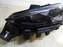 Laden Sie das Bild in den Galerie-Viewer, Frontscheinwerfer Seat Leon 5FB941007K LED Links Scheinwerfer Headlight