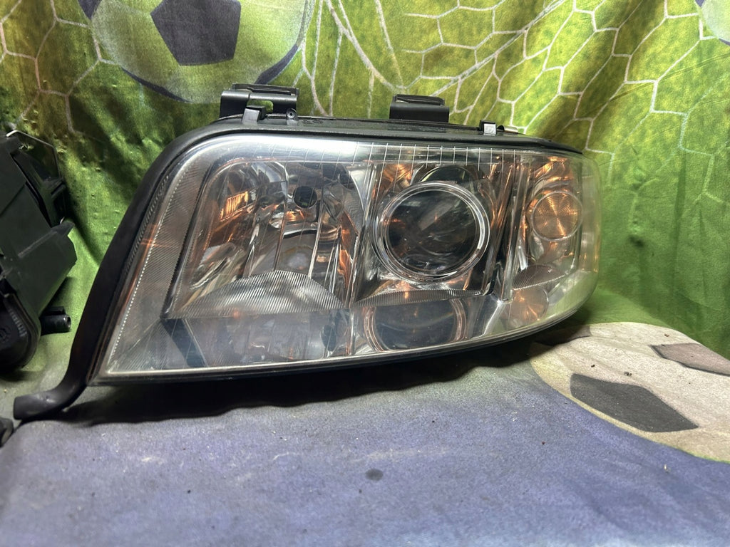Frontscheinwerfer Audi A6 Allroad C5 4Z7941004 Ein Satz Scheinwerfer Headlight SCH5739634359zo