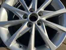 Laden Sie das Bild in den Galerie-Viewer, 1x Alufelge 17 Zoll 7.0&quot; 5x114.3 Toyota Rim Wheel