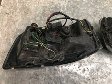 Laden Sie das Bild in den Galerie-Viewer, Frontscheinwerfer VW T5 SK3401-VWT503 SK3402-VWT503 Ein Satz Headlight SCH7330854759vt