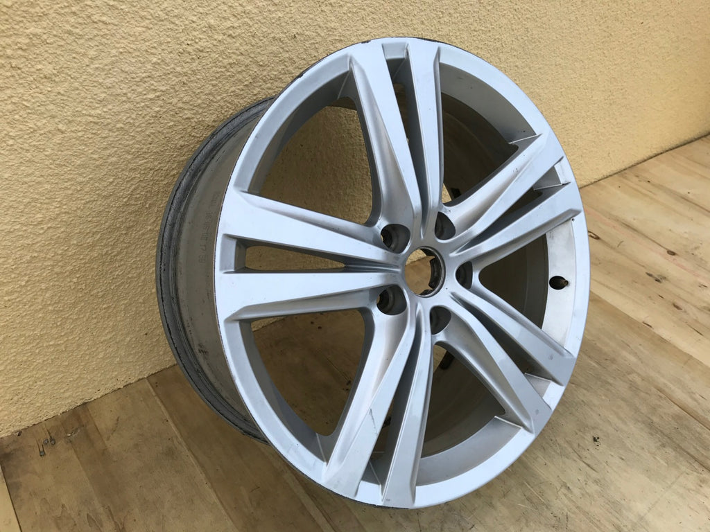 1x Alufelge 18 Zoll 7.5" 5x112 51ET Glanz 5F0601025J Seat Leon Rim Wheel FEL7692569516at