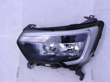 Laden Sie das Bild in den Galerie-Viewer, Frontscheinwerfer Renault Master III 260607867R Links Scheinwerfer Headlight SCH7504799109sy