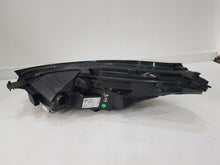 Laden Sie das Bild in den Galerie-Viewer, Frontscheinwerfer Tesla Model Y 151495300C Rechts Scheinwerfer Headlight