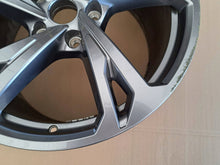 Laden Sie das Bild in den Galerie-Viewer, 1x Alufelge 20 Zoll 11.0" 5x130 60ET Audi E-Tron Gt Rim Wheel FEL5937830562st