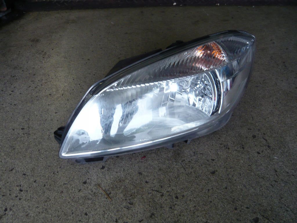 Frontscheinwerfer Skoda Roomster Links Scheinwerfer Headlight SCH1535675394sb