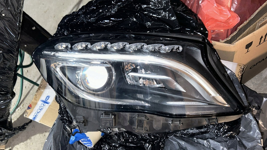 Frontscheinwerfer Mercedes-Benz X156 A1569062400 Xenon Rechts Headlight SCH9278402032fv