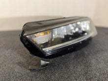 Laden Sie das Bild in den Galerie-Viewer, Frontscheinwerfer Skoda Octavia IV 5E4941015 LED Links Scheinwerfer Headlight SCH7209149641lh