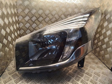 Laden Sie das Bild in den Galerie-Viewer, Frontscheinwerfer Opel Vivaro 260605859R Links Scheinwerfer Headlight SCH6874256455ce