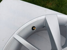 Load image into Gallery viewer, 1x Alufelge 17 Zoll 5E0601025BG Skoda Octavia Iii Rim Wheel FEL4938769842al