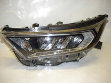 Laden Sie das Bild in den Galerie-Viewer, Frontscheinwerfer Toyota V Ein Satz Scheinwerfer Headlight SCH4220661797hl