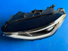 Laden Sie das Bild in den Galerie-Viewer, Frontscheinwerfer VW Id.4 11B941035 LED Links Scheinwerfer Headlight SCH2074199207od