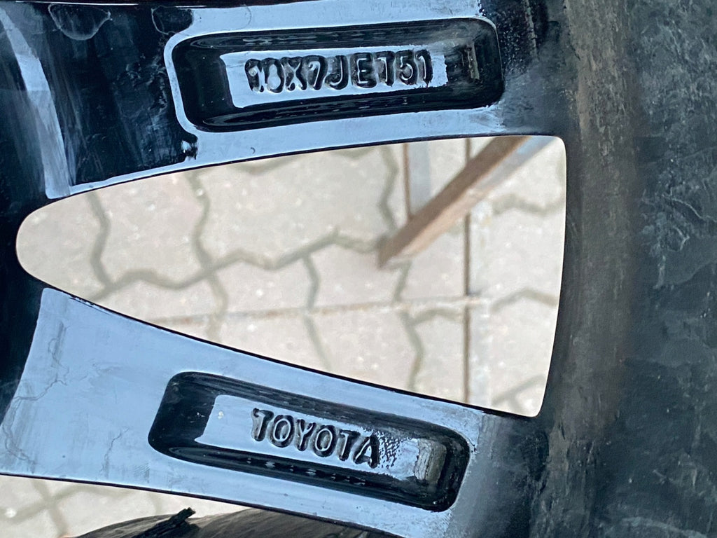 1x Alufelge 18 Zoll 7.0" 5x100 51ET Glanz Schwarz 426110DM90 Toyota Yaris FEL9027573557jp