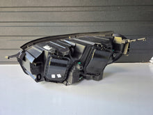 Laden Sie das Bild in den Galerie-Viewer, Frontscheinwerfer Opel Zafira Vivaro C 9832836480 Xenon Rechts Headlight