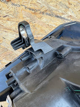 Load image into Gallery viewer, Frontscheinwerfer Peugeot 308 Links Scheinwerfer Headlight SCH7533284477hf