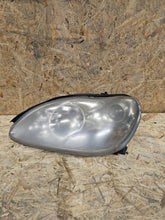 Laden Sie das Bild in den Galerie-Viewer, Frontscheinwerfer Mercedes-Benz W220 Links Scheinwerfer Headlight SCH5808069056uf