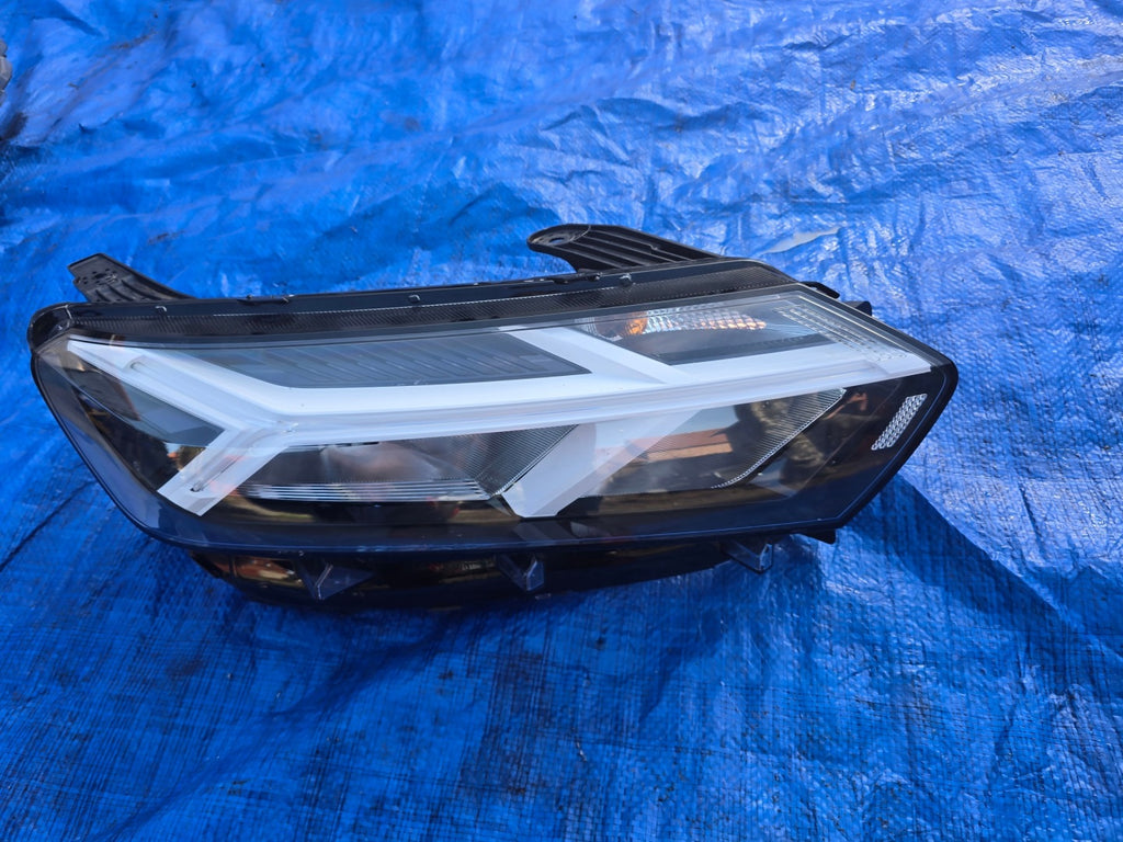 Frontscheinwerfer Dacia Sandero III 260107920 Rechts Scheinwerfer Headlight SCH3831989928cn