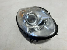 Laden Sie das Bild in den Galerie-Viewer, Frontscheinwerfer Mercedes-Benz W251 XENON Rechts Scheinwerfer Headlight