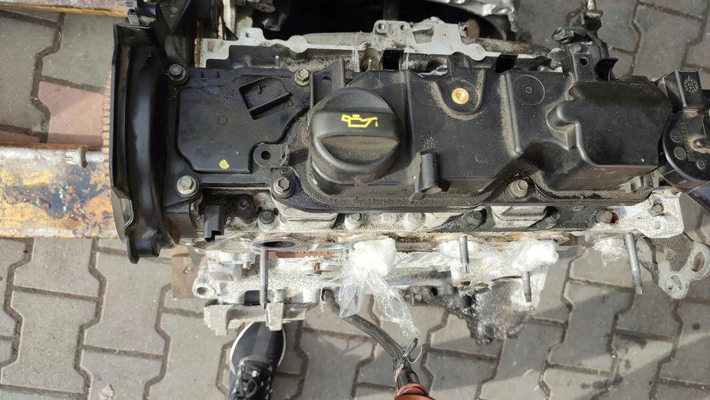 Motor Peugeot 308 II 10JBGY 1.6 HDI 2015 Diesel Engine Unkomplett