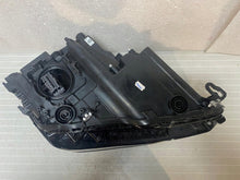 Laden Sie das Bild in den Galerie-Viewer, Frontscheinwerfer Ford Focus JX7B-13E014-CE Full LED Rechts Headlight SCH6019345008az