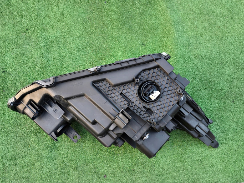 Frontscheinwerfer Toyota Yaris Cross Full LED Links Scheinwerfer Headlight SCH2059384592ni