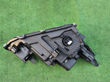 Load image into Gallery viewer, Frontscheinwerfer Toyota Yaris Cross Full LED Links Scheinwerfer Headlight SCH2059384592ni