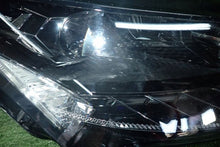 Laden Sie das Bild in den Galerie-Viewer, Frontscheinwerfer Skoda Enyaq 5LB941016A Rechts Scheinwerfer Headlight SCH5941960999ic