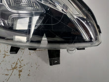 Laden Sie das Bild in den Galerie-Viewer, Frontscheinwerfer Renault Scenic 260108323R Xenon Rechts Scheinwerfer Headlight