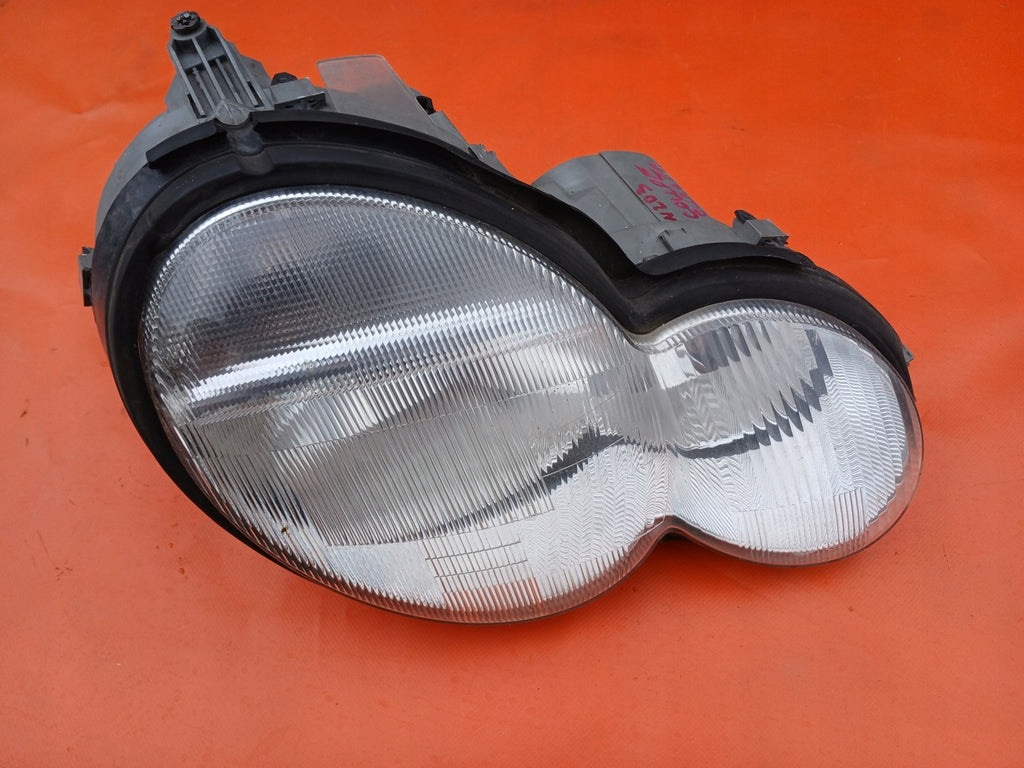 Frontscheinwerfer Mercedes-Benz Coupe 2002 85122000 Rechts Headlight SCH1533703553jo
