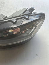 Laden Sie das Bild in den Galerie-Viewer, Frontscheinwerfer VW Touran 5TB941035B LED Links Scheinwerfer Headlight