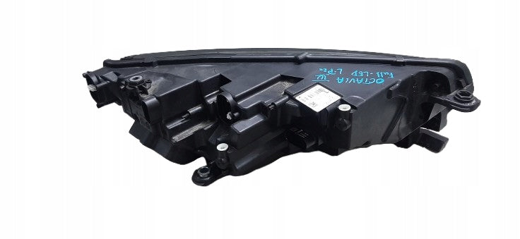 Frontscheinwerfer Skoda Octavia IV 5E4941015A Full LED Links Headlight SCH6330221053ea