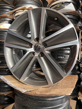 Load image into Gallery viewer, 1x Alufelge 17 Zoll 7.5" 5x100 6R0601025P VW I Rim Wheel FEL5564628497hs