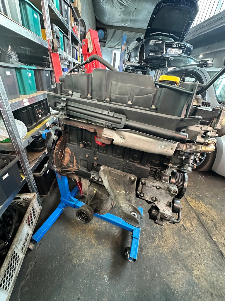 Motor BMW 778858003 3.0 Diesel Engine Unkomplett