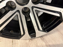 Load image into Gallery viewer, 1x Alufelge 18 Zoll 7.0" 5x114.3 35ET PW45742001 Toyota V Rim Wheel FEL8499661803mh