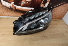 Laden Sie das Bild in den Galerie-Viewer, Frontscheinwerfer Mercedes-Benz W205 A2058200561 LED Links Headlight SCH9788176261xj