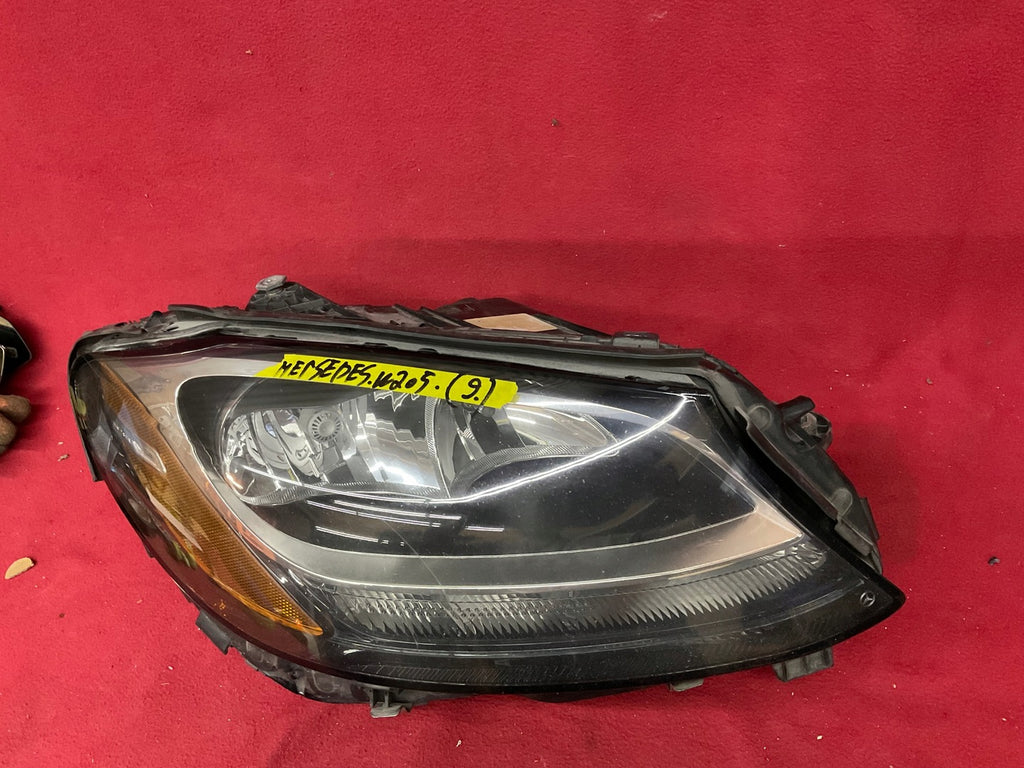 Frontscheinwerfer Mercedes-Benz W205 A2058260291 A2059067002 Rechts Headlight SCH3031245646mb