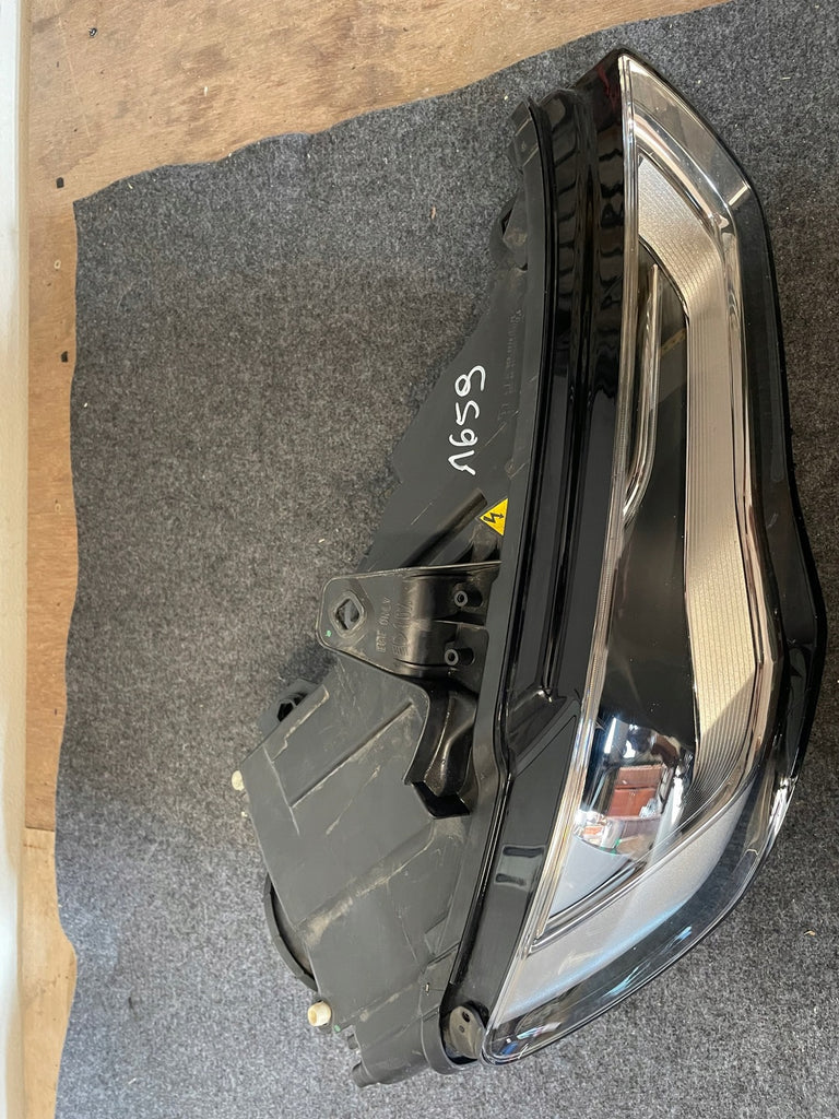 Frontscheinwerfer Audi A3 8V0941006C Xenon Rechts Scheinwerfer Headlight