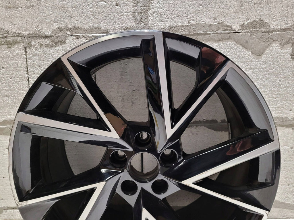 1x Alufelge 18 Zoll 7.5" 5x100 6V0601025 Skoda Fabia Iii Rim Wheel FEL8313037638lx
