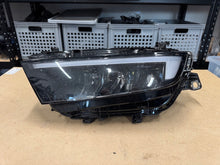 Laden Sie das Bild in den Galerie-Viewer, Frontscheinwerfer Opel 9851881680 LED Links Scheinwerfer Headlight SCH7923809988bs