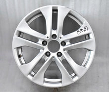 Laden Sie das Bild in den Galerie-Viewer, 1x Alufelge 17 Zoll 7.5&quot; 5x112 47ET A2044011000 Mercedes-Benz W204 Rim Wheel